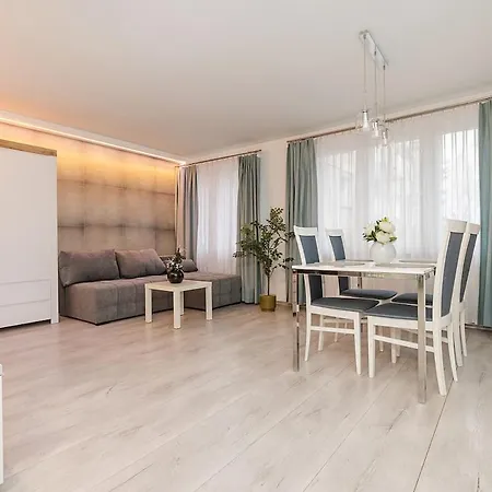 Apartment Bonifraterska