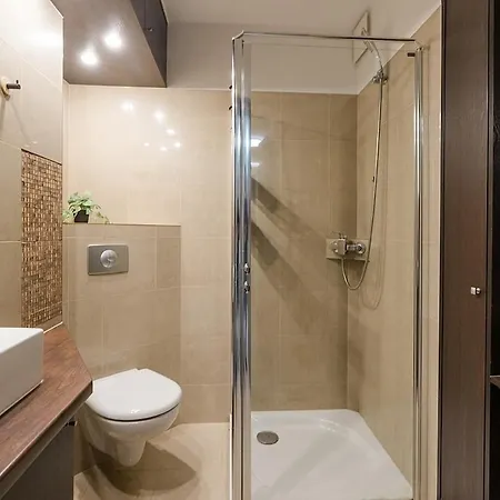 Apartment Bonifraterska Warschau