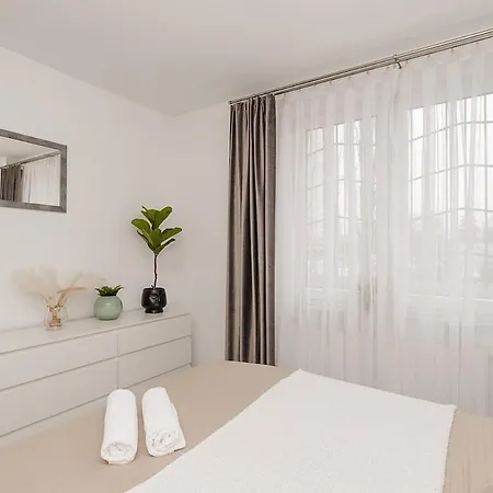 Apartment Bonifraterska *